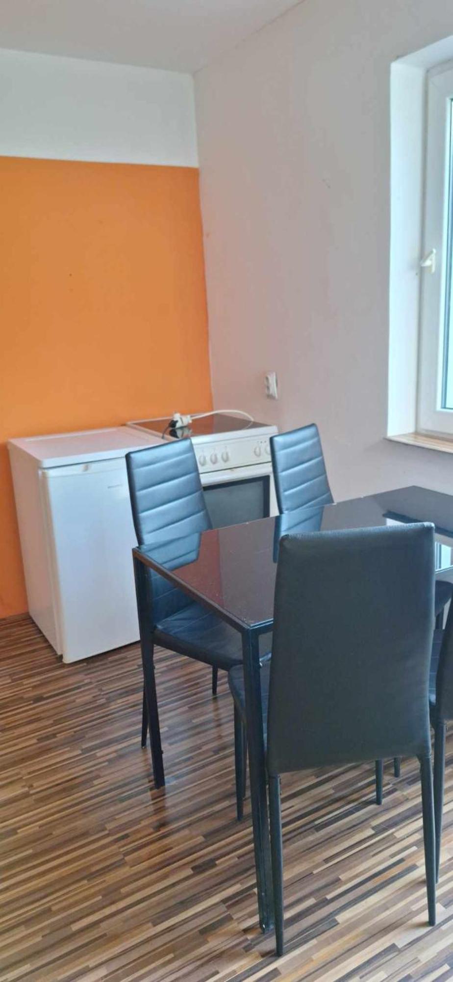 Lacne Ubytovanie Piestany Exteriör bild